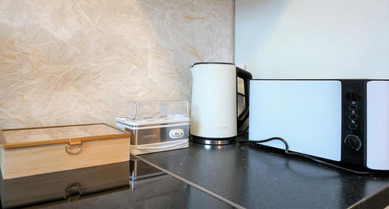 Mein Apartment, Stars Mit Balkon Und Klima Fuer Bis Zu 4 Personen Frankenthal  Ngoại thất bức ảnh