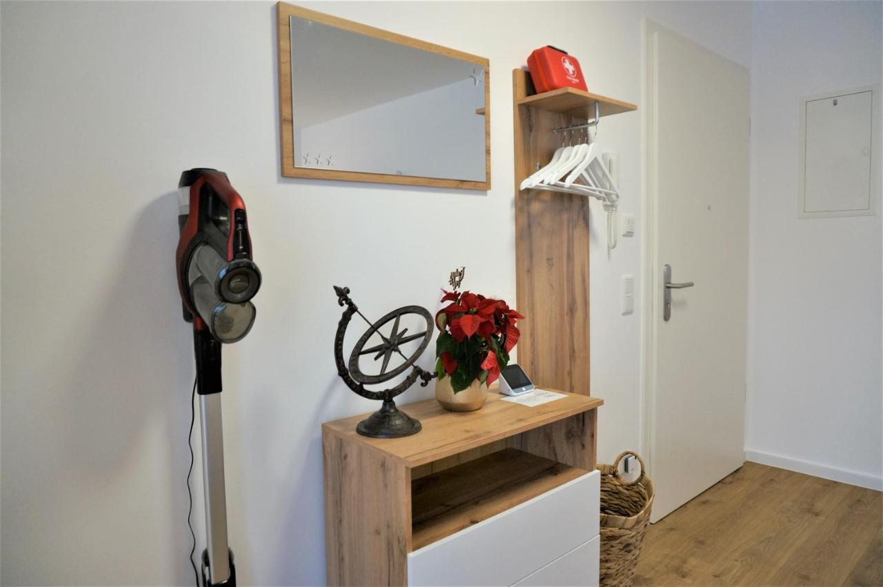 Mein Apartment, Stars Mit Balkon Und Klima Fuer Bis Zu 4 Personen Frankenthal  Ngoại thất bức ảnh
